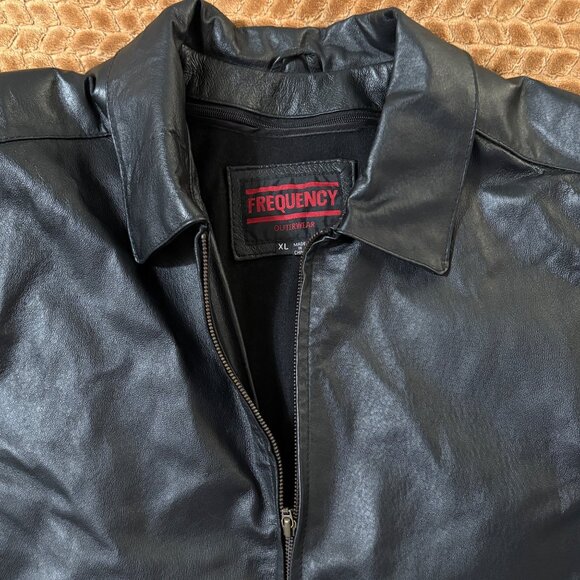 Frequency Mens Genuine Leather Jacket With Quilted Purple Lining XL Black - Picture 4 of 10